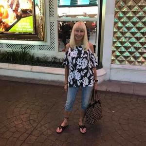 Meet your Posher, Sandra